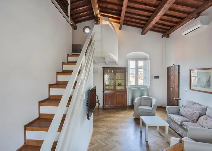 Maggio In Apartment *